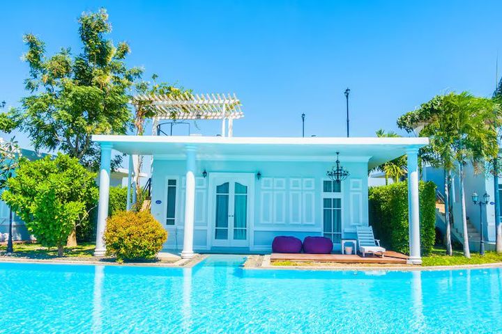 Luxury Villa Rentals Explained: Smart Choices for Every Traveler